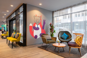 Holiday Inn - the niu, Charly Frankfurt City
