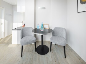 Numa Frankfurt Blau