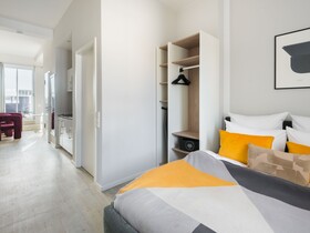 Numa Frankfurt Blau