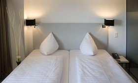 Pearl Hotel