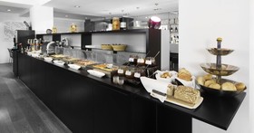 Pearl Hotel