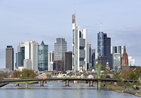 Premier Inn Frankfurt City Centre Hotel
