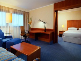 Sheraton Frankfurt Airport Hotel & Conference Center