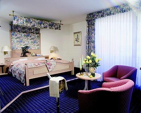 Rheinhotel Larus
