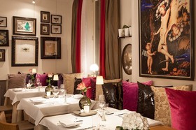 Romantik Hotel Der Rebstock art & design