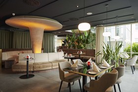 NH Frankfurt Airport