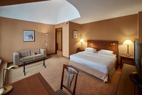 Brunfels Hotel