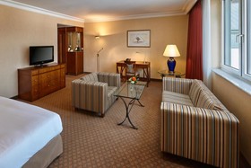 Brunfels Hotel