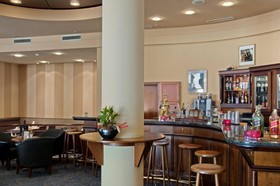 Brunfels Hotel