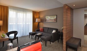 Best Western Plus Delta Park Hotel