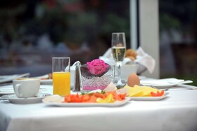 Best Western Plus Delta Park Hotel