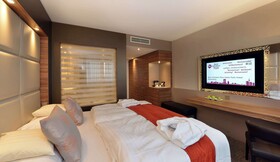 Best Western Plus Delta Park Hotel