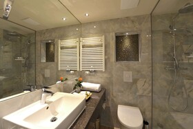 Best Western Plus Delta Park Hotel
