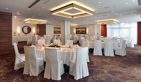 Best Western Plus Delta Park Hotel