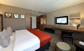 Best Western Plus Delta Park Hotel