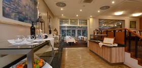 Best Western Plus Delta Park Hotel