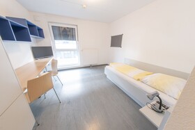 Stay Apartmenthaus Und Monteurzimmer