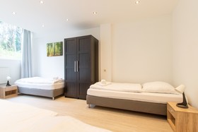 Tolstov Hotels Meerbusch Representative City Villa