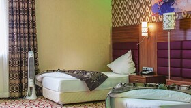 Airport Global Hotel