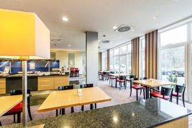 Holiday Inn Express Frankfurt Airport
