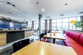 Holiday Inn Express Frankfurt Airport