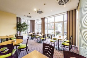 Holiday Inn Express Frankfurt Airport