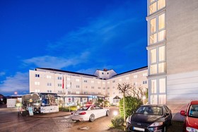 Airways Hotels Frankfurt Airport West