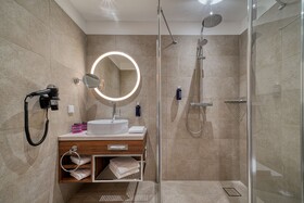 FourSide Hotel Ringsheim, Trademark Collection by Wyndham