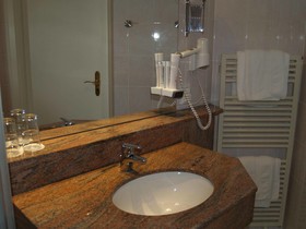 Bauschheimer Hof (Rüsselsheimer Residenz)