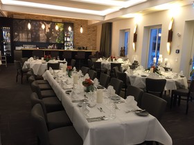 Höll am Main Hotel