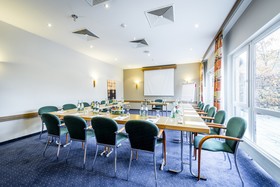 Holiday Inn Express Cologne - Troisdorf
