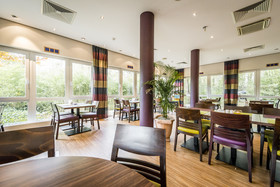 Holiday Inn Express Cologne - Troisdorf