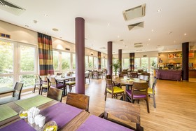 Holiday Inn Express Cologne - Troisdorf