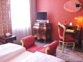 Das kleine Hotel