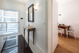 GL Suites