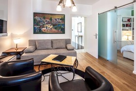 GL Suites