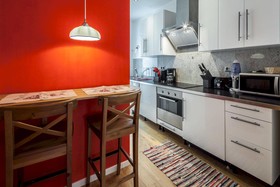 GL Suites