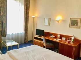 Bayerischer Hof Dresden
