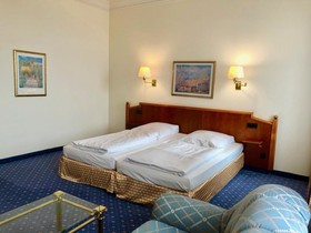Bayerischer Hof Dresden