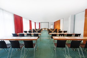 DORMERO Hotel Dresden Airport