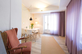 Little Suite Apartments