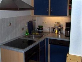 Louise 20 Hostel