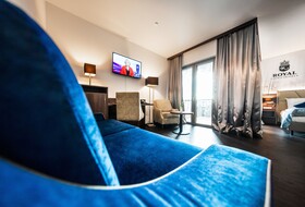 Best Western Plus Royal Suites