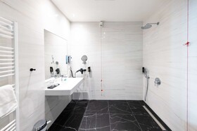 Best Western Premier Hotel Royal Blue
