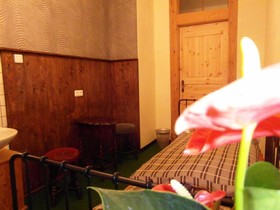 Homeplanet Hostel