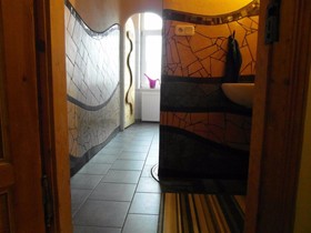 Homeplanet Hostel