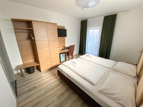 Limok Rooms