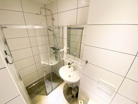 Limok Rooms
