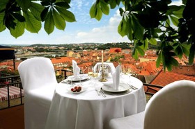 Romantik Hotel Burgkeller & Residenz Kerstinghaus