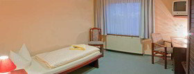 Garni Hotel Zwickau-Mosel